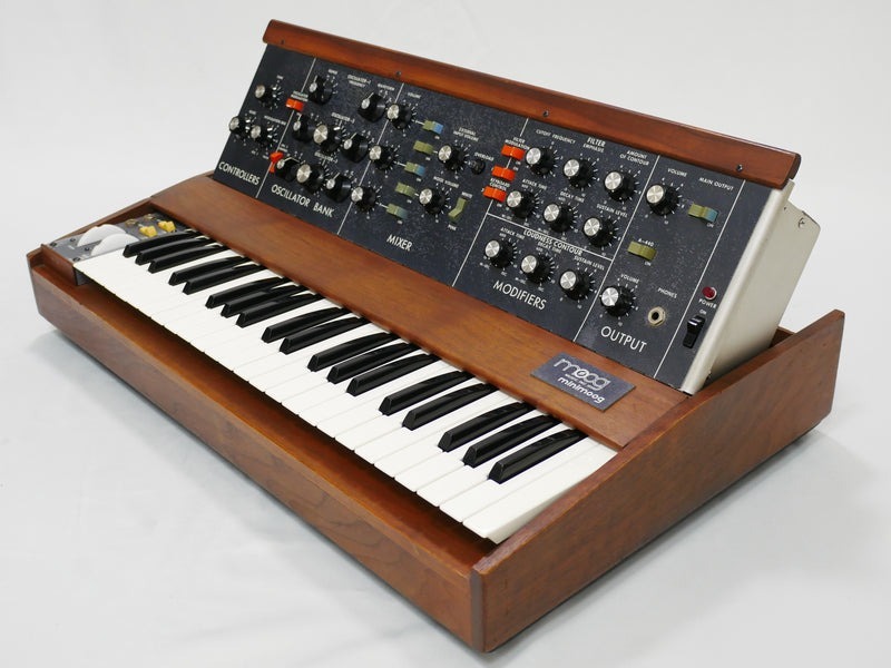 Moog Minimoog MODEL D（ビンテージ）【楽器検索デジマート】