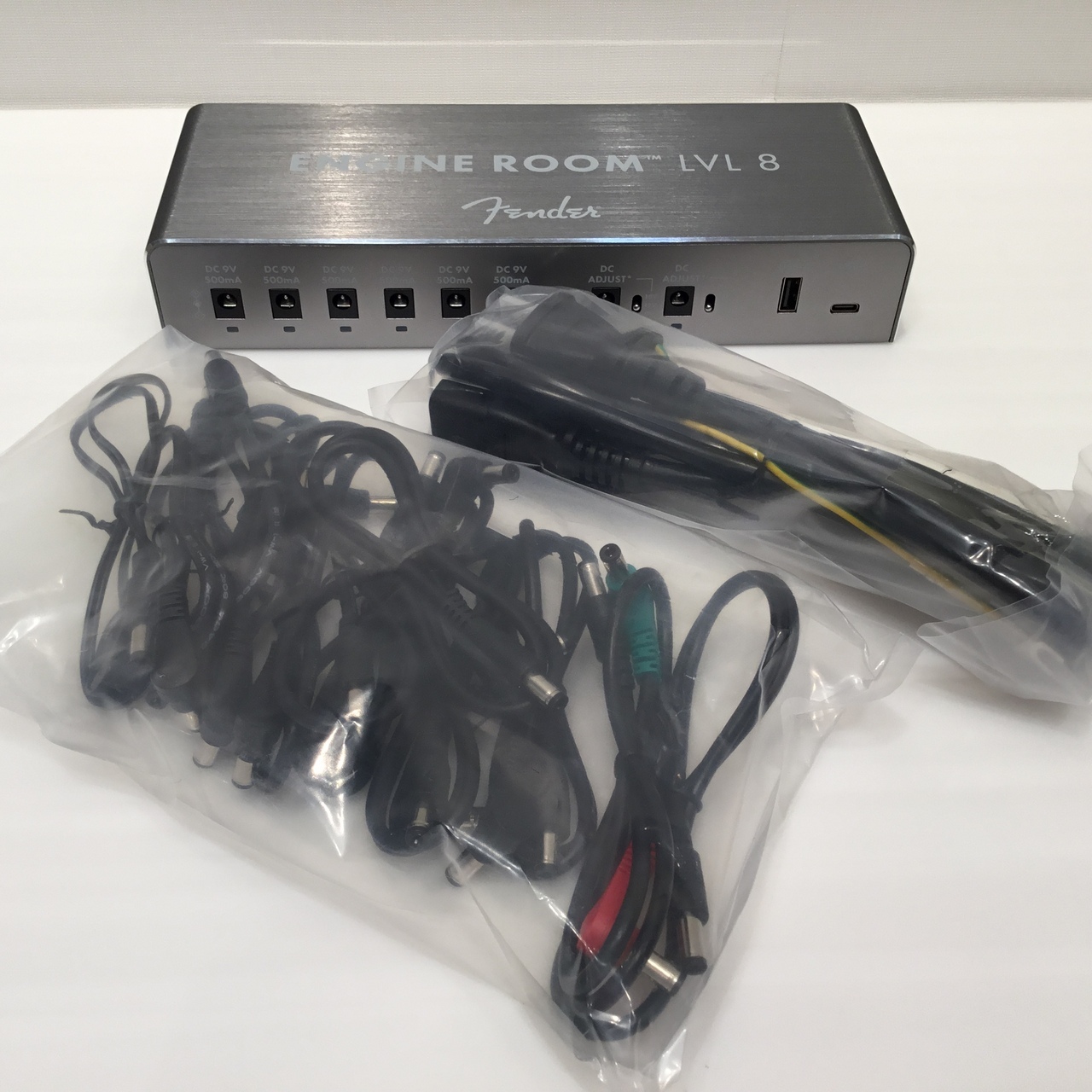 Fender (フェンダー) Engine Room LVL8 Power Supply【USB供給も対応