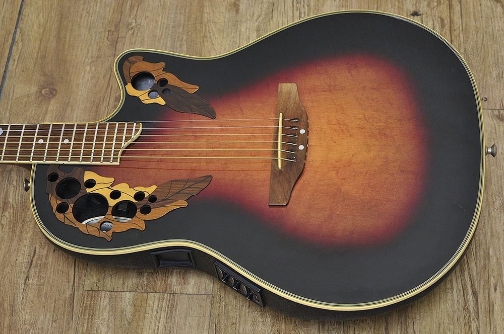 Ovation Celebrity Deluxe CC257（中古）【楽器検索デジマート】