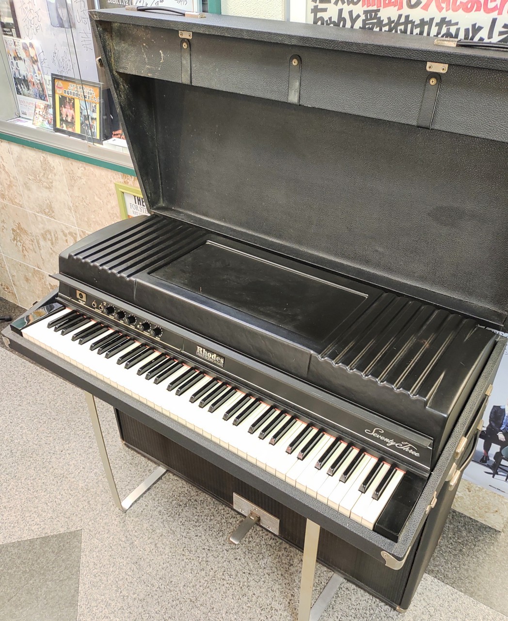 Rhodes Mark II Suitcase Piano Seventy Three（中古）【楽器検索