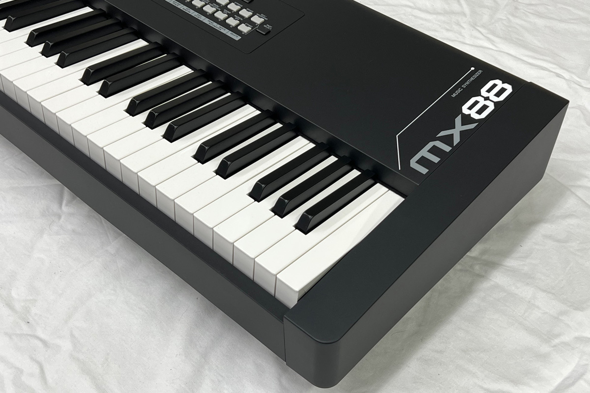 YAMAHA MX88 シンセサイザー (MX-88)【WEBSHOP】（新品特価/送料無料
