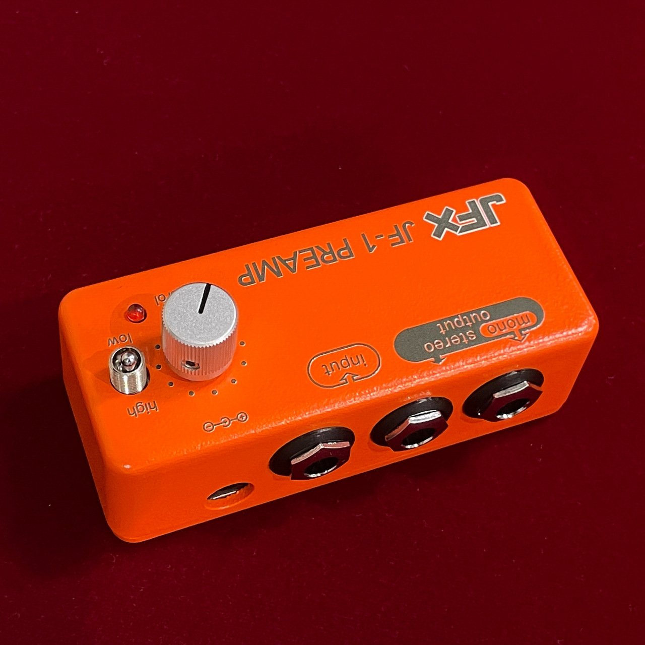 JFX Pedals JF-1 Preamp 【ミニ筐体のCE-1プリアンプ】（新品/送料無料