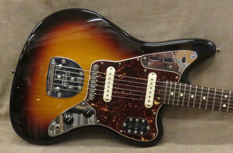 Fender Mexico Classic Player Jaguar Special（中古）【楽器検索
