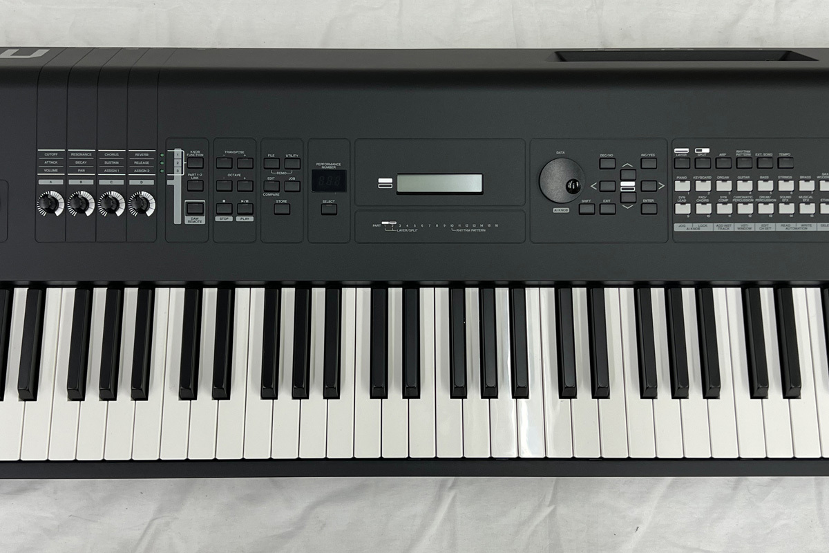 YAMAHA MX88 シンセサイザー (MX-88)【WEBSHOP】（新品特価/送料無料