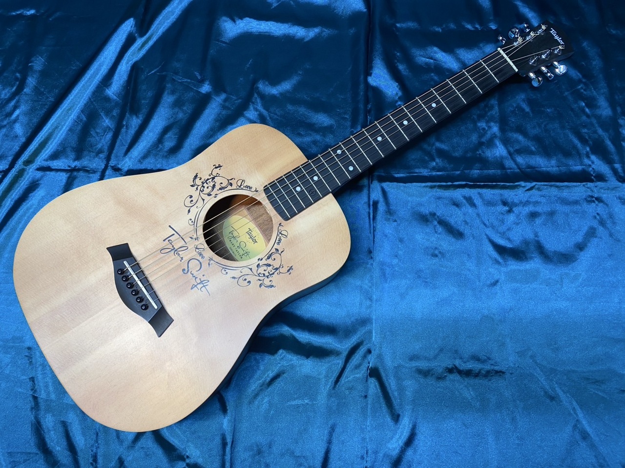 Taylor Taylor Swift Baby Taylor-e（中古）【楽器検索デジマート】