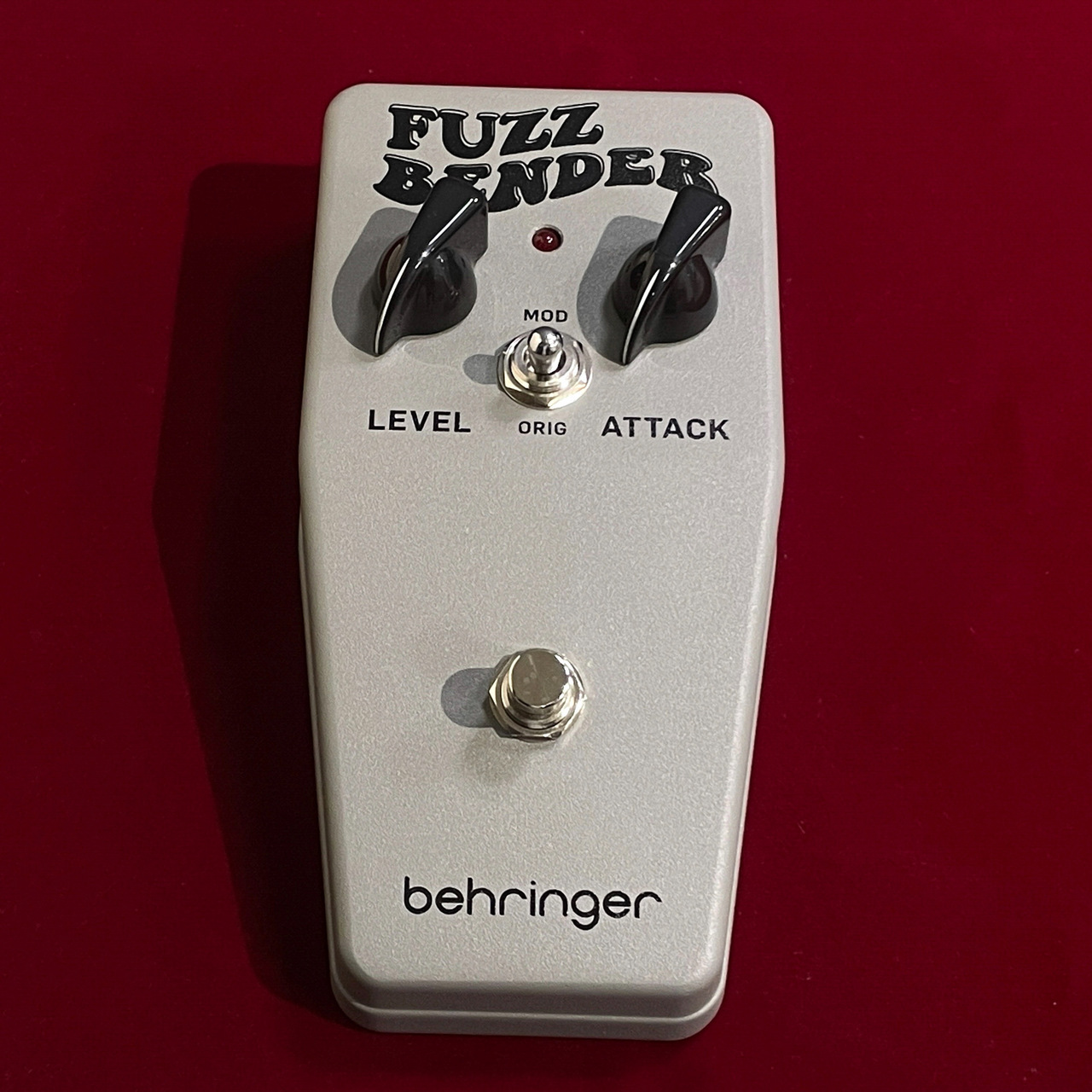 BEHRINGER FUZZ BENDER 【特価】【未展示在庫】（新品特価/送料無料