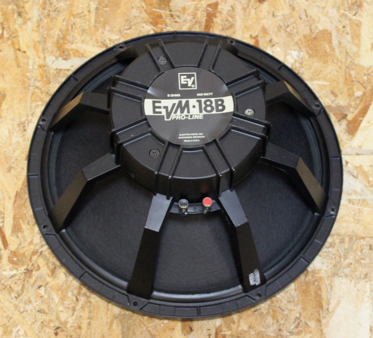 Electro-Voice EVM18B/PRO LINE（新品特価/送料無料）【楽器検索