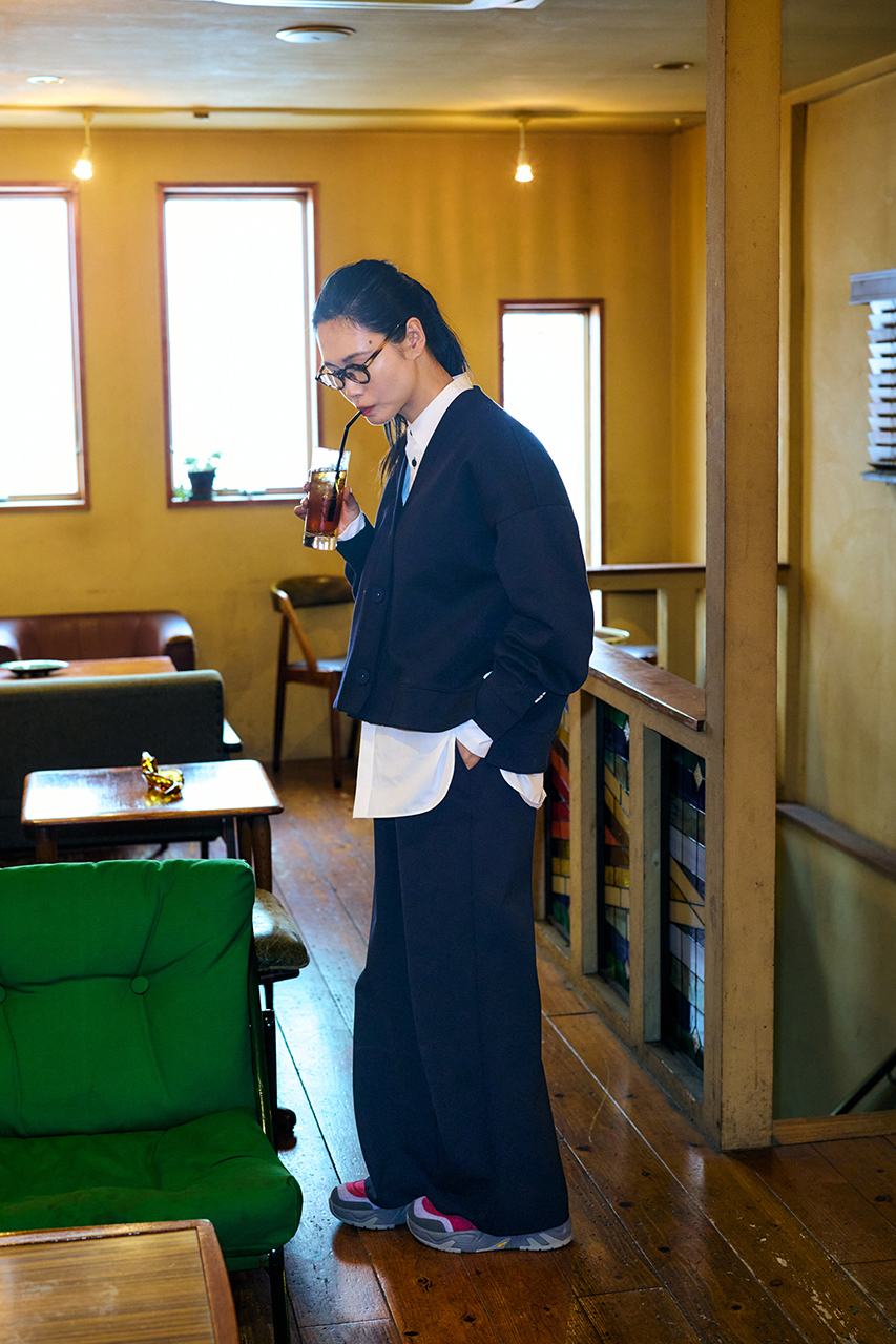 nagonstans/ナゴンスタンス｜秋口に活躍する新作Vネックカーディガン