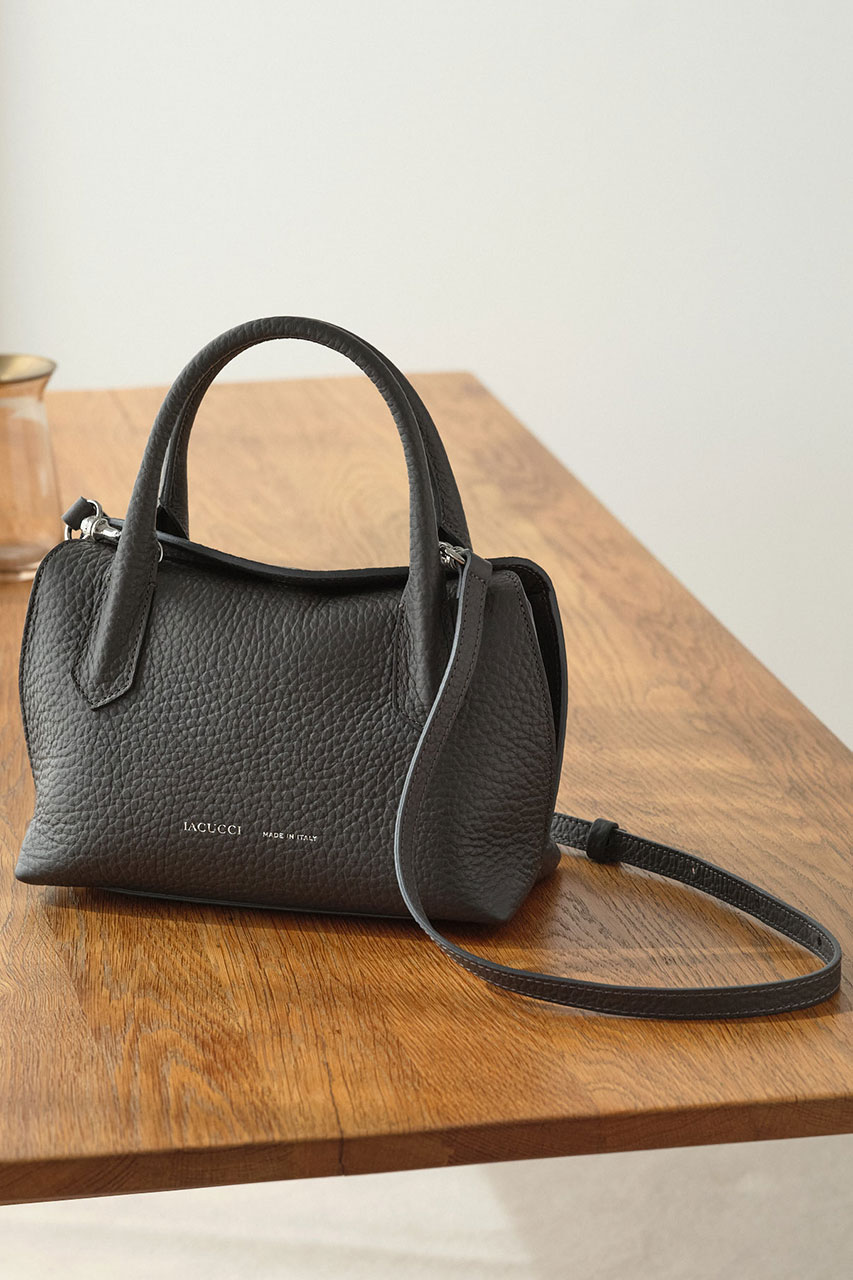 IACUCCI/イアクッチ｜How to choose LANA？-新色・新サイズが登場した