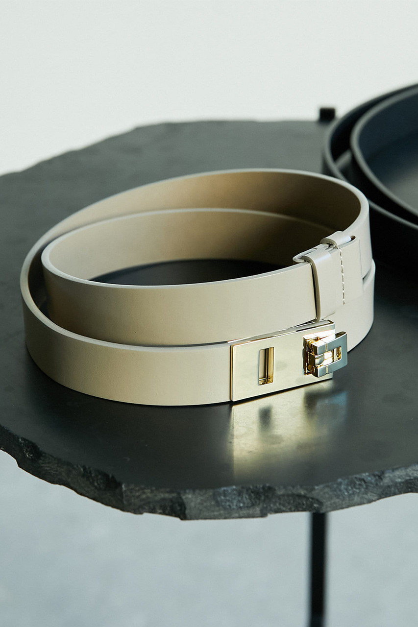 GALLARDAGALANTE(ガリャルダガランテ)｜スクエアバックルベルト