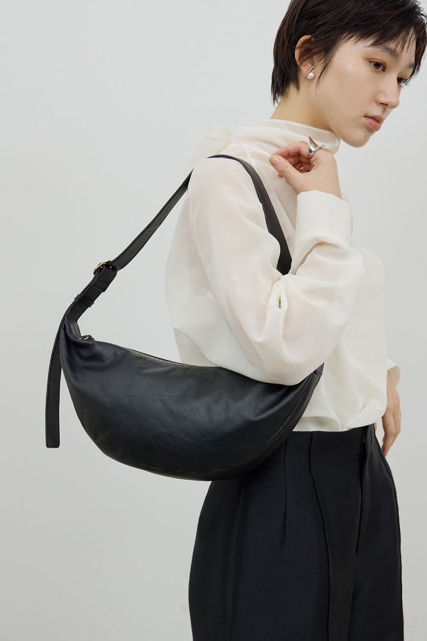 GALLARDAGALANTE(ガリャルダガランテ)｜【2.718】タッククロスボディ