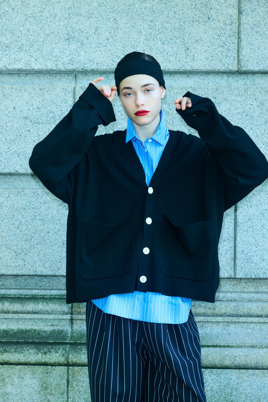 ENFOLD(エンフォルド)｜BOX WIDE-CARDIGAN/ブラック の通販｜ELLESHOP