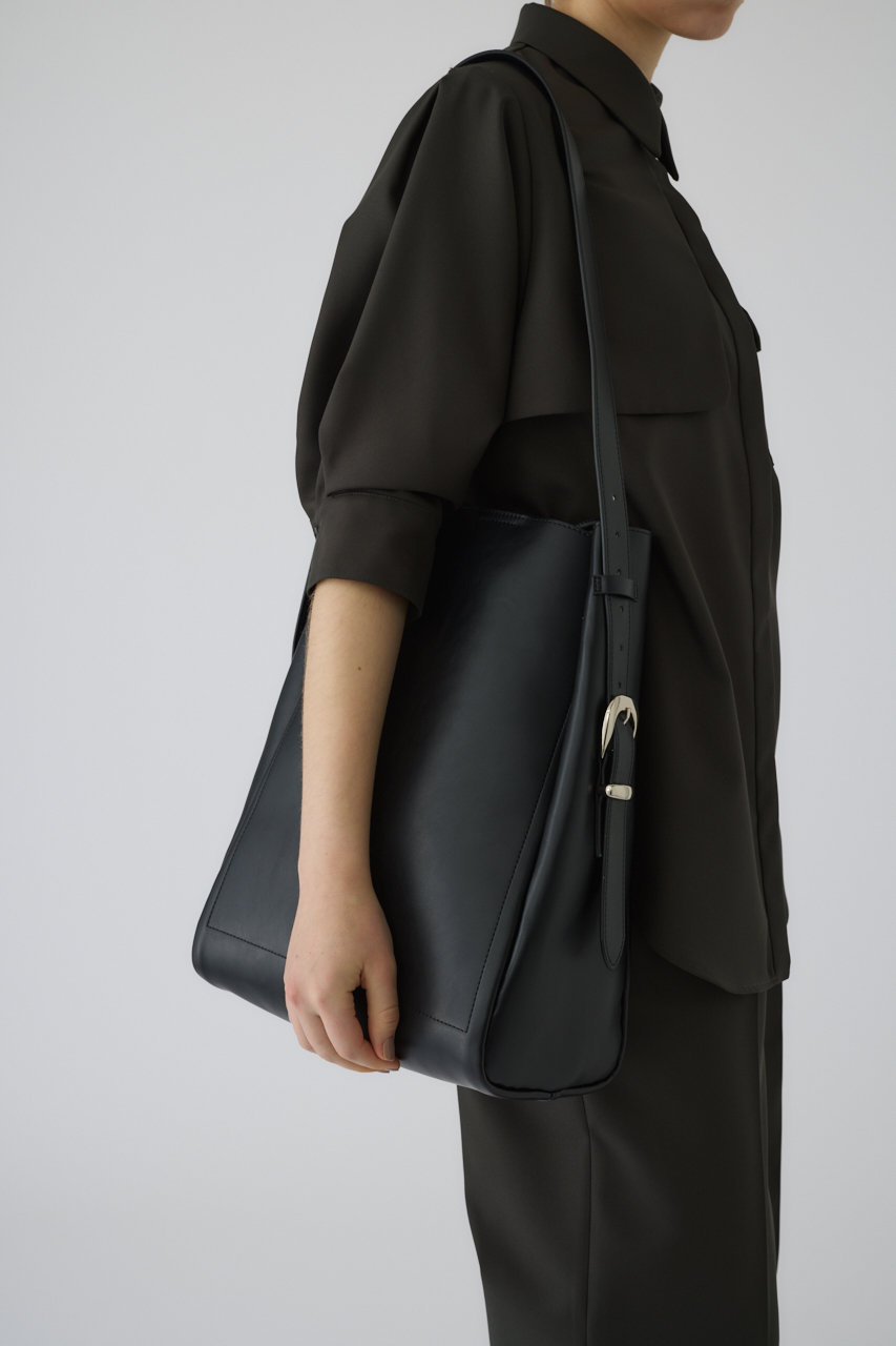 RIM.ARK(リムアーク)｜Belt strap bag/バッグ/ブラック の通販