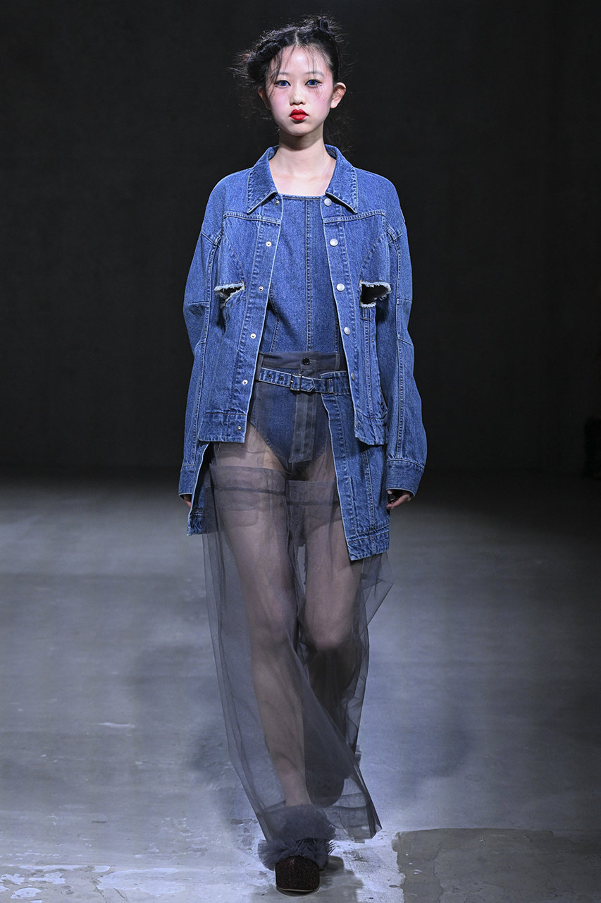 Chika Kisada(チカ キサダ)｜コットン デニムジャケット/ブルー の通販