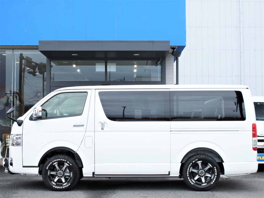 トヨタ ハイエースバン 2.8 スーパーGL ダークプライムⅡ ロングボディ