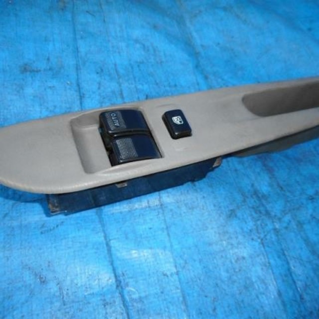 タイタン WHS5T 運転席パワーウィンドウスイッチ マツダ - マツダ