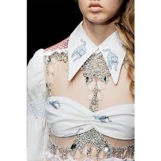 MIU MIU（つけ襟）のフリマアイテム一覧