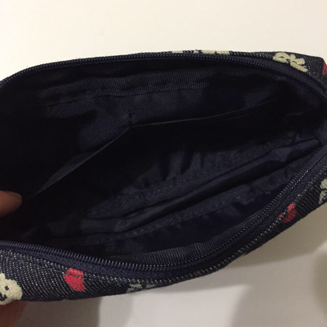 BETTY'S BLUE - べティーズブルー Betty's blue ペンケース ポーチの