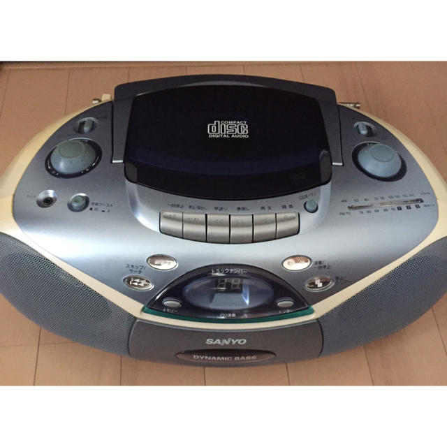 SANYO - SANYO CDラジカセ ジャンクの通販 by しろうさ's shop