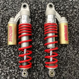 SHOWA - CB400SF リアサスペンション SHOWAの通販 by Sho's shop