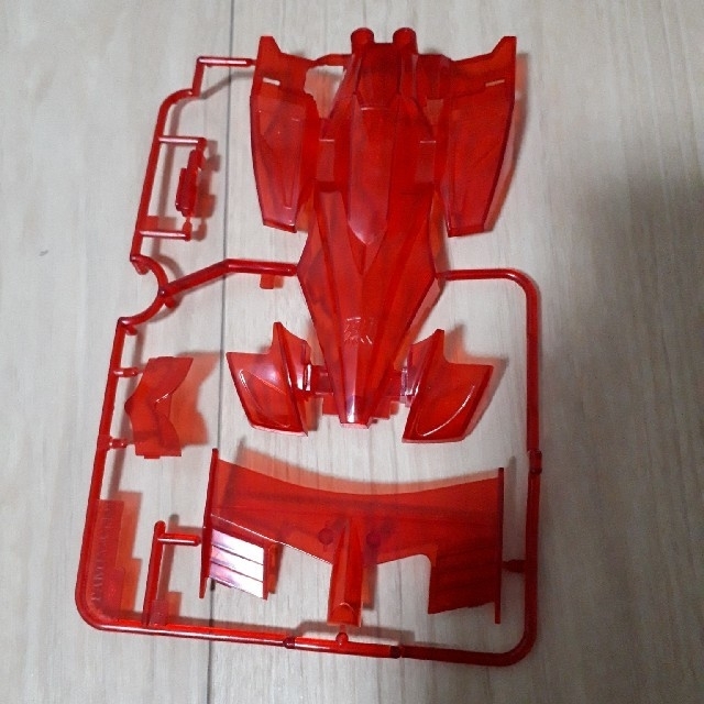 ミニ四駆 バンガードソニック クリヤーレッドボディ ハリケーン