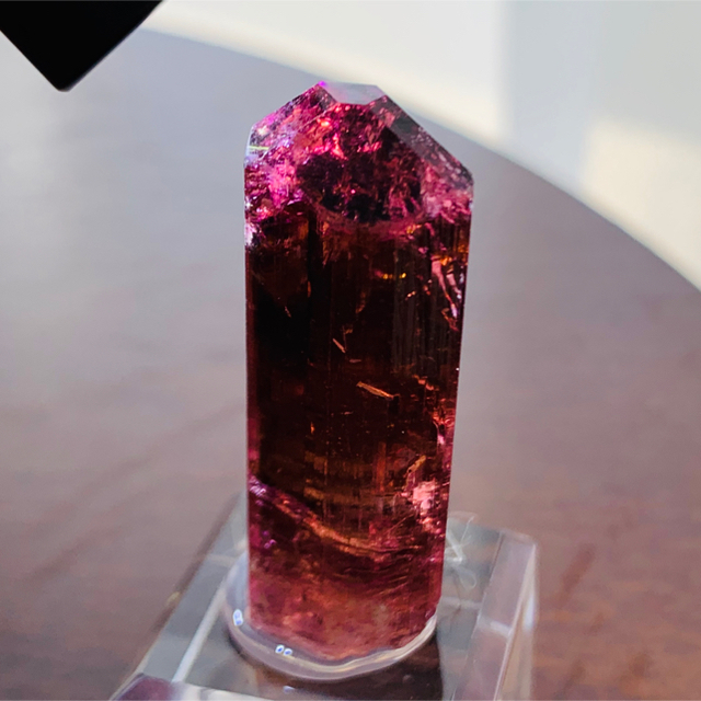 鉱物標本】トルマリン ルベライト 原石 ロシア産の通販 by ロッケ's