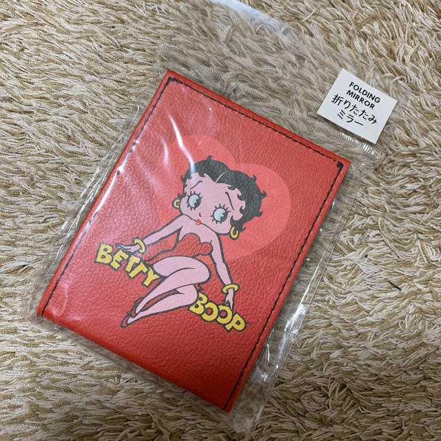 新品 ベティちゃん 折りたたみ ミラーの通販 by mk's shop｜ラクマ