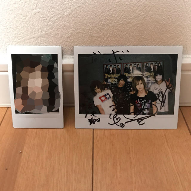 超貴重】ゴールデンボンバー 4人 サイン入り チェキ ポラロイド写真 の