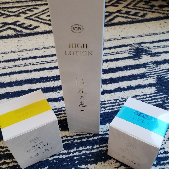 お値下げ】【新品】イオン化粧品 温泉の恵み ボディーローション5本