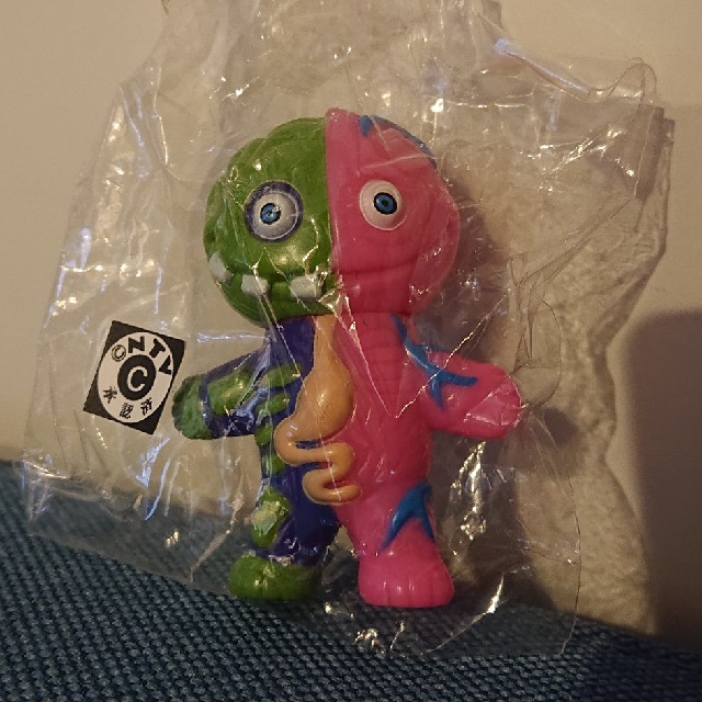 ガッキーくん　ソフビ　ドラマST 美品 ドラマ「ST」ガッキーくん メディコムトイ - メルカリ