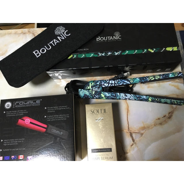 ヘアアイロン boutanic 4点セットの通販 by ひろなむ's shop｜ラクマ