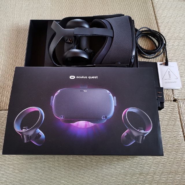 oculus quest 64GB オキュラスクエスト 便利な収納ケース付 OCULUS オ