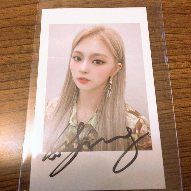 fromis_9 ギュリ (M.L.S.) 直筆サイン入りチェキ 10種セット fromis_9