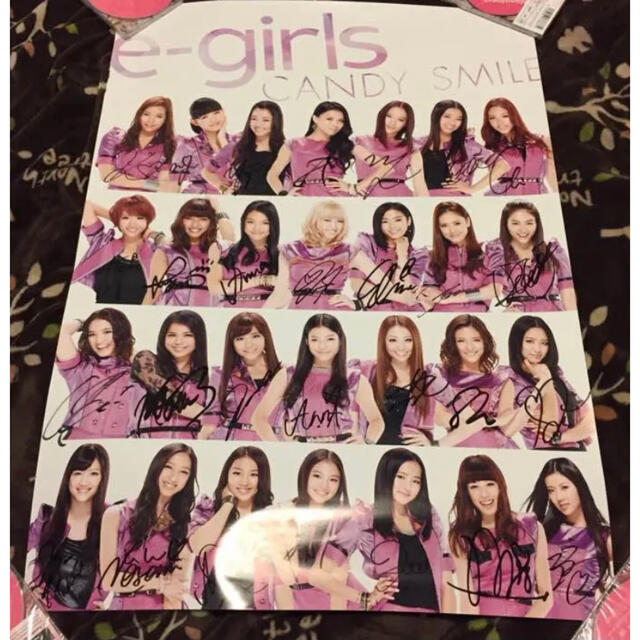 E-girls - E-girls☆メンバー全員直筆サインポスター(^○^)の通販 by