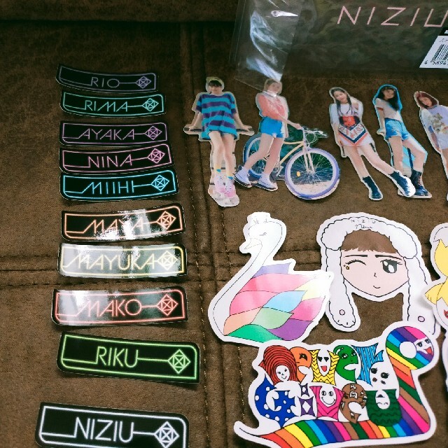 NiziU “Make You Happy” ステッカーセットの通販 by nano's shop｜ラクマ