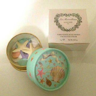 Les Merveilleuses LADUREE - ラデュレ 限定 マリン 貝殻 フェイス
