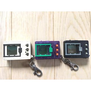 BANDAI - 携帯版 デジモン デジタルモンスター 初期 黒 白 紫 合計3台