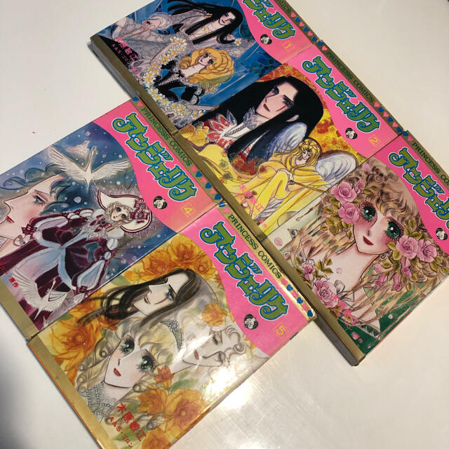 アンジェリクの通販 by くぅ～'s shop｜ラクマ