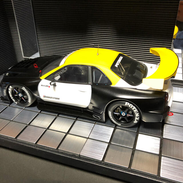 激レア入手困難！オートアート1/18スカイラインGT-R34テストカーの通販