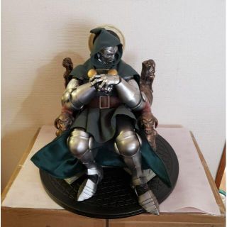 中古マーベル サイドショウ Sideshow Dr Doom ドゥームの通販 by 龍