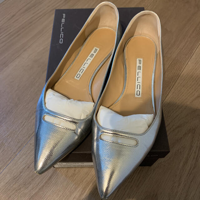 PELLICO - PELLICO シルバーフラットシューズの通販 by GAMMO