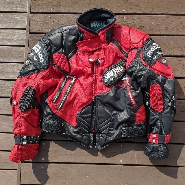 KISS RACINGウインタージャケットの通販 by ピージョウ's shop｜ラクマ