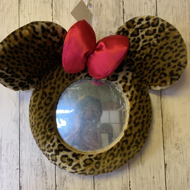 Disney - 【タグ付き】ディズニー ヒョウ柄 ミニー 鏡 ミラー の通販