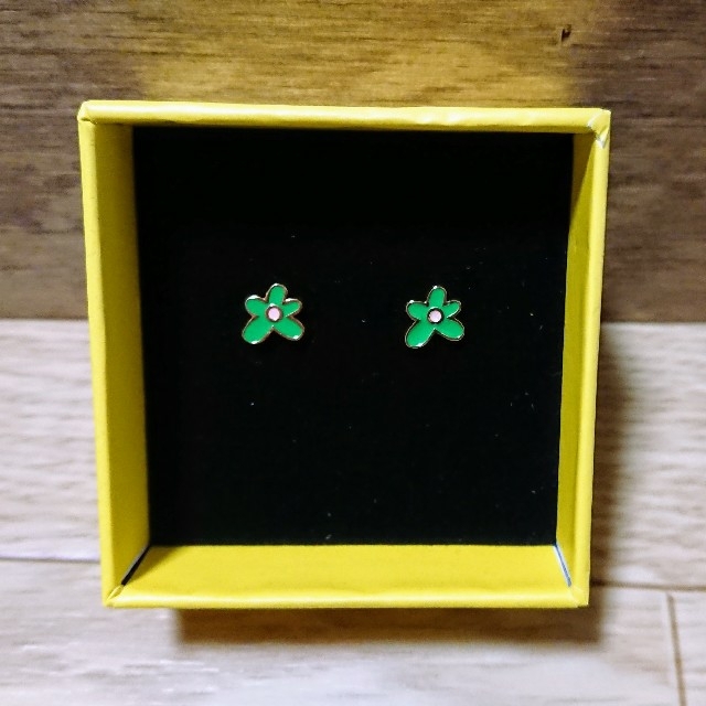 新品 未使用 Golf Wang フラワー ピアスの通販 by kota's shop｜ラクマ