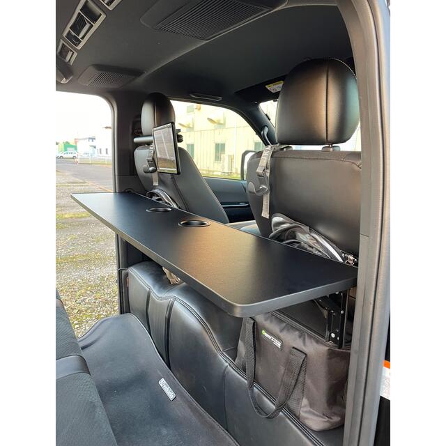 ハイエース200系 ナロー/ワイド用 折り畳みテーブル金具のみの通販 by