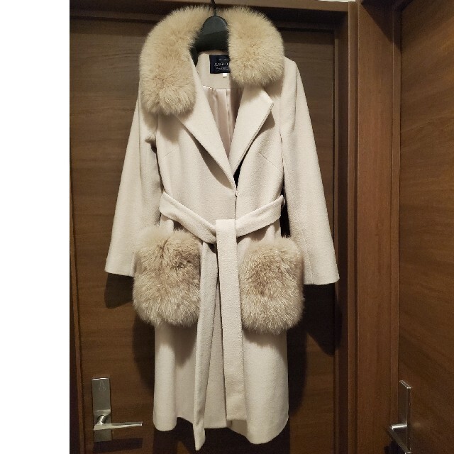 JUSGLITTY - JUSGLITTYフォックスファーコート♡の通販 by a's shop