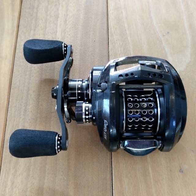 Revo - アブガルシア REVO LTX 左ハンドルの通販 by とんとん's shop