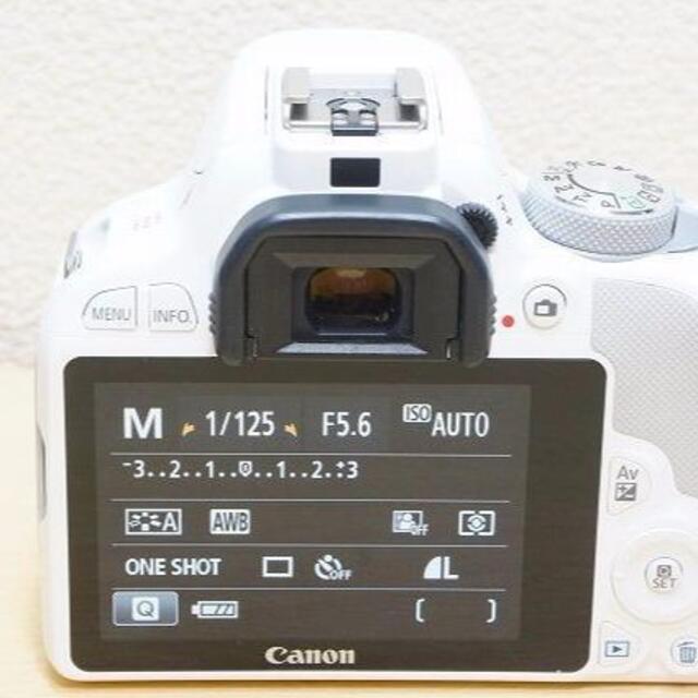 Canon - カメラ女子＆可愛いホワイト Canon EOS Kiss X7 手振れの通販