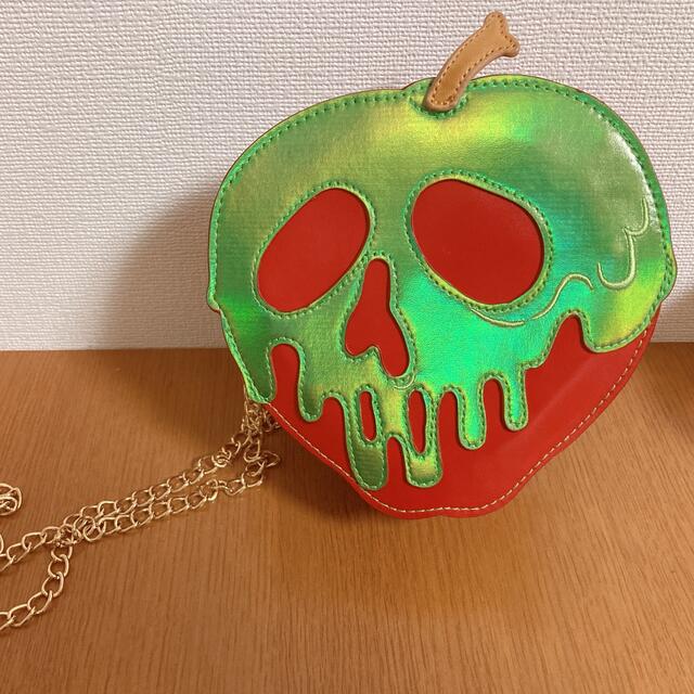 Disney - 毒りんごショルダーバッグ♡白雪姫の通販 by yua shop