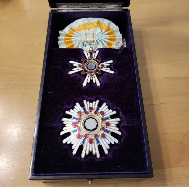 激レア 極美品!】勲一等瑞宝章 明治勲章 初期 大臣 日本軍 将軍 本物